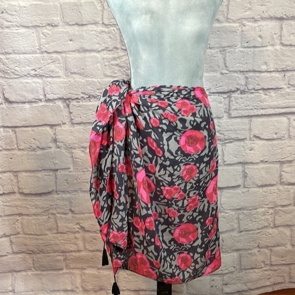 Floral wrap/scarf/kimono - Picture 9 of 12